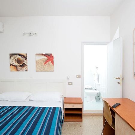 Hotel Helios Riccione Eksteriør bilde